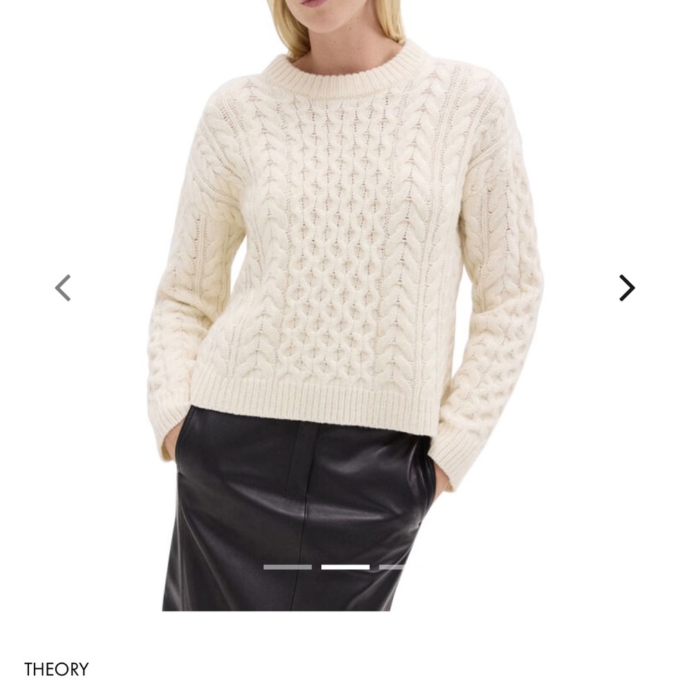 THEORY
Cable Knit Wool-Cashmere Aran Sweater Ivory M - Picture 2 of 11